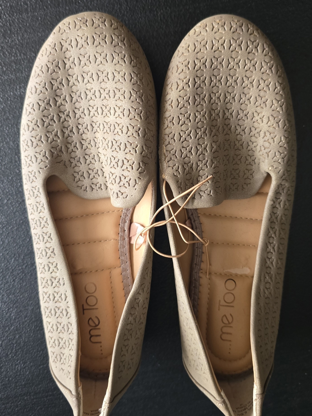 me too Women's Tan Slip-On Ballet Flats